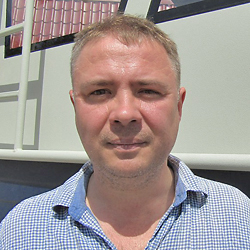 <span style="font-weight: bold;">ВЯЧЕСЛАВ САВЕЛЬЕВ</span><br>